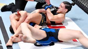 Bahamondes delivers knockout of the year contender with massive front kick. 4gt2axmcln Cnm