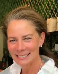 Designer Profile: Independent art consultant Karen Eichler