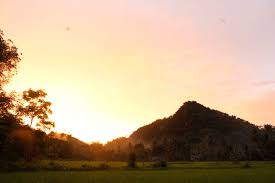 4,425 likes · 207 talking about this · 134,986 were here. Pesona Bukit Bulan Melongok Perut Bumi Di Jambi