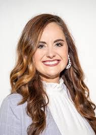 Laura Tarver's Instagram, Twitter & Facebook