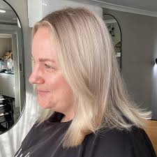 We cut a shaggy fringe in with face...