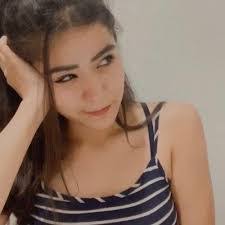 Joanna Pantoja's Instagram, Twitter & Facebook