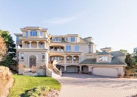 27 Hall Ave Rehoboth Beach De 19971 Mls 623342 Zillow Beach House Rental Mansions Rehoboth Beach