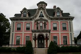 Victorian Home In New Bedford Ma Victorian Style Homes Victorian Homes Coral House