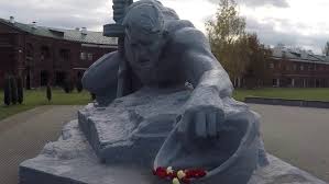 To je hlavní důvod, proč o něj v minulosti zápasily sousední mocnosti, které ale bělorusku nepřinesly nic dobrého. Turisticka Mista V Belorusku Hlavni Atrakce Beloruska