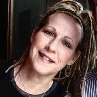 Sandra Unger's Instagram, Twitter & Facebook