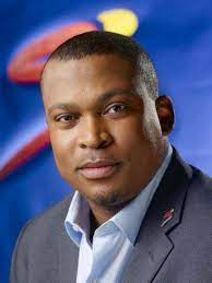 He was in a relationship with famous actress zoe mthiyane. Robert Marawa Shocks Fans With Abrupt End Of Supersport Show The Citizen