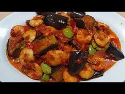 Selain enak, hidagan ini juga rupanya cukup demikian resep mudah cara membuat ikan tongkol goreng sambal balado yang enak dan gurih. Resep Udang Pete Terong Balado Youtube