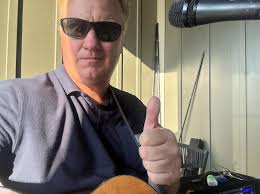 It was an epic Open Mic Night tonight! 🤘🏻Join us each Wednesday from 6 to  9 pm, whether you'd like to play some jams or just listen to some excellent  local musicians