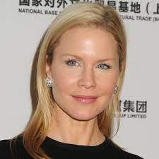 Then be sure to vote up all of the celebrities with the surname davis that you've heard of! Celebrities Having The Name Davis