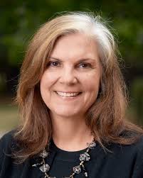 Tracey Koch's Instagram, Twitter & Facebook