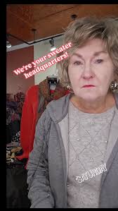 Lori's Fall Fashion Collection: Chic and Cozy Outfits for Women