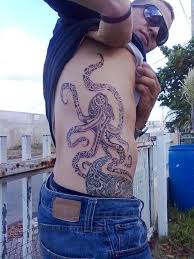 Polynesian tattoo designs have a lot of design variations and meanings than you can imagine. Jonyboy Tattoo Polynesian Octopus Octopus Tattoos Neck Tattoo Squid Tattoo