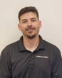 Bernard Mace's Instagram, Twitter & Facebook