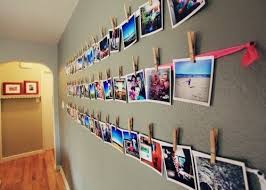 En los tamaños que nos lo permiten, usamos un metacrilato óptico de gran calidad. 30 Ideas Para Decorar Una Habitacion Con Fotos La Cartera Rota