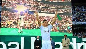 Cristiano ronaldo doesn't have to prove anything to anyone, but what he does as the light starts to fade on his physical prowess might go a long way to shape how we look back on his real madrid are reportedly in the market for a new striker this summer and have been linked with robert lewandowski. Cristiano Ronaldo In Madrid Vorgestellt