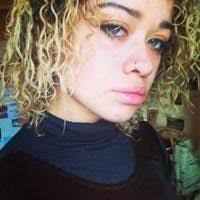 Kizzy Campbell's Instagram, Twitter & Facebook