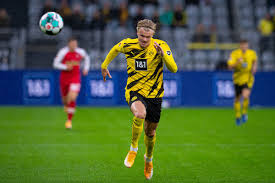 Own goal lifts arminia bielefeld out of relegation zone Match Thread Borussia Dortmund Visit Sc Freiburg Fear The Wall