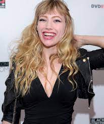 Ivy Wolfe 