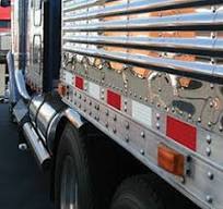 3M reflective tape: improving vehicle visibility | 3M US