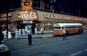 Katz Drug Store Kansas City Missouri I Used To Love Going Here With My Parents And Every Summer Ther Kansas City Downtown Kansas City Kansas City Missouri