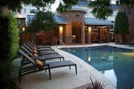 Dallas Uptown Apartment Photo Gallery Manchester State Thomas Dallas Apartment Apartments For Rent Dallas Uptown