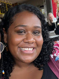 Tina Shore's Instagram, Twitter & Facebook