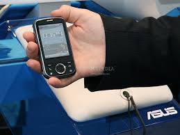 CeBIT 2008: Asus P320, the Tiniest ...