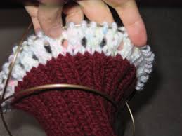 This cupcake hat crochet pattern is just too cute to resist! Cupcake Hat Pattern Ms Life S Place