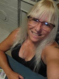 Laugh with Kelly Taylor Saturday at 7 pm.