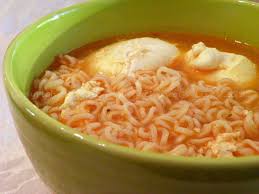 Asam laksa is one of the most popular noodle dishes and is synonymous to the island of penang. Resepi Mee Maggi Asam Laksa Resepimee Junotee Com