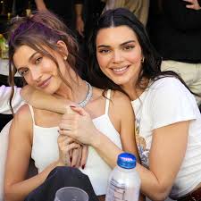 Kendall Jenner Tells Justin Bieber And Wife Hailey She 'Honestly' Didn'T  See Their Marriage Coming | Daily Mail Online