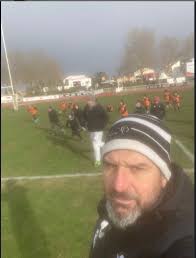 𝗟𝗮 𝗽𝗿𝗲𝗺𝗶𝗲𝗿𝗲 𝗺𝗶𝘀𝘀𝗶𝗼𝗻 𝗱'𝘂𝗻 𝗲𝗻𝘁𝗿𝗮𝗶𝗻𝗲𝘂𝗿…