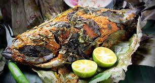 Yong tau foo is typically eaten with soup or eaten dried with some sauce over it. What To Eat In Malaysia Top 10 Most Famous Best Dishes Must Try Food In Malaysia Must Eat In Malaysia Living Nomads Travel Tips Guides News Information