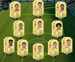 The player's height is 175cm | 5'8 and his weight is 73kg. Fifa 20 Ultimate Team Bestes Gunstiges Bundesliga Starter Team