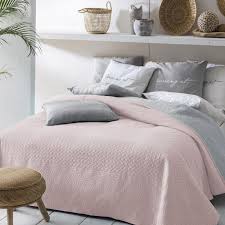 Zarte Farben Bringen Ruhe Ins Schlafzimmer Damit Passt Diese Tagesdecke In Pastellrosa Perfekt Pa Bett Tagesdecke Zimmer Einrichten Jugendzimmer Tagesdecke