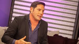 Pancho saavedra ( curicó, november 25, 1977), known as 'pancho' saavedra, is a chilean television presenter. Pancho Saavedra No Quiero Un Pais Polarizado Aunque Digan Eres Super Amarillista No Soy Amarillo Que Quieren Glamorama