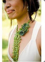 Fresh Floral Jewelry Flowers To Wear Fresh Flower Jewelry Flower Jewellery Flower Fashion