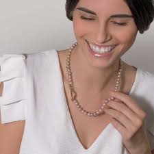 Versace Chain Collana Donna Croce In Argento Con Perle Rosa Eterna