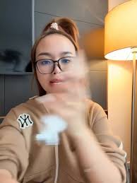 🇰🇷韩国超人气 #纤体塑身霜 🔥🔥🔥, 自带滚轮 再也不担心搽了后不能戴隐形眼镜了‼️, YSS 用了几天都没有觉得热烫的感觉‼️,  大家放心带 一支 200ml 只需 #RM79💢, CODE : M1371, 【下单关键字比如 : M1371+数量】, ❤️  #KIOSKIN瘦身霜, 懒人也能轻松瘦身！, ✅高效燃脂, ✅减少妊辰纹, ✅分解脂肪, ✅保湿塑身, ...