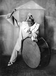 By luisa tetrazzini and enrico caruso. Enrico Caruso Gramophone January 1944 By Fw Gaisberg Gramophone