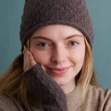 Hood Scarf: Free Hooded Scarf Knitting Pattern