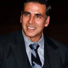 From Swanky Cars To Properties Akshay Kumar S Net Worth Will Make Your Jaws Drop Pinkvilla The below financial data is gathered and compiled by therichest analysts team to give you a better understanding of akshay kumar net worth by breaking down the most relevant financial events such as yearly. from swanky cars to properties akshay