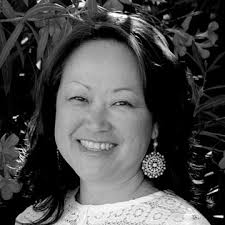 Sonya Lopes's Instagram, Twitter & Facebook