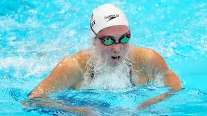 Olympic swimming uses four basic swimming styles or strokes. Uym4qll Aqoz9m