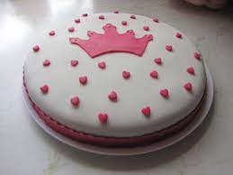 Machen sie leckere geburtstagstorte in prinzessin birthday cake maker! Prinzessin Torte Prinzessinnen Torte Kuchen Kindergeburtstag Kindergeburtstag Kuchen Madchen