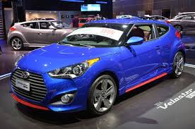 Iseecars.com analyzes prices of 10 million used cars daily. 2014 Hyundai Veloster Turbo R Spec Loses Creature Comforts Gains Sporting Equipment Update Veloster Turbo Hyundai Veloster Hyundai
