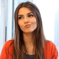 Veronica Castello (@Veronic91181209)