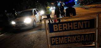 For the residents under mco 2.0—which now includes all states except sarawak— residents are prohibited from travelling outside a 10km radius for any essential services. Mco Travel Now Restricted To 10 Km Radius Borneo Post Online