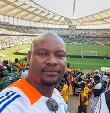 There is a legend from Department who still have bunch of tickets tsa  weekend events..a di timile Colleaques..ohh and T-Shirts..😅Mokgwa o o ke  ma💩💩💩